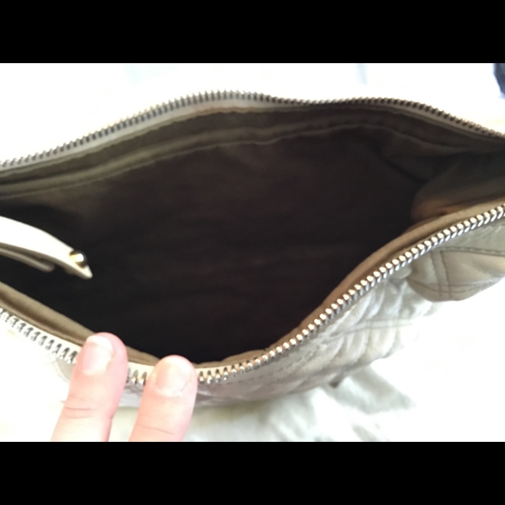 Marc Jacobs Handbag - Picture 3 of 3